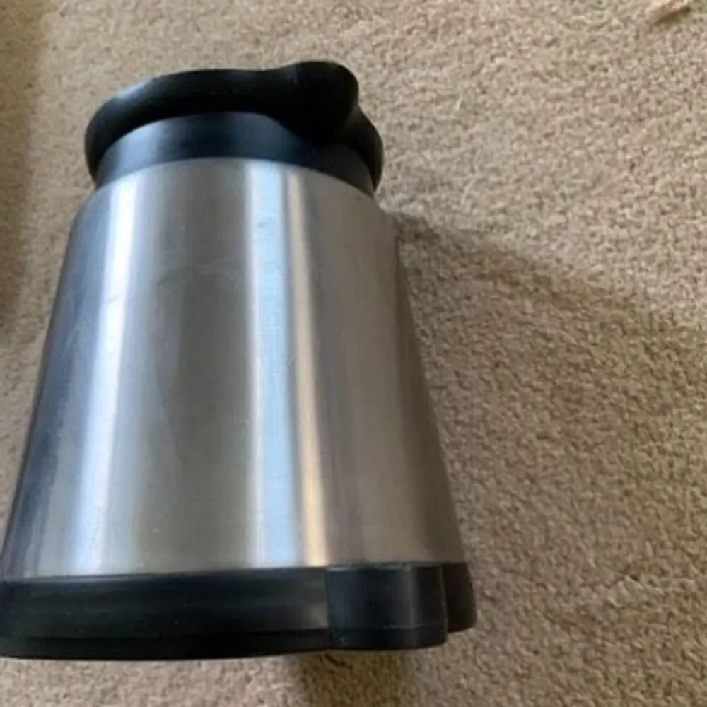 Keurig 1719X Stainless Steel 32 Oz Coffee Carafe With Lid